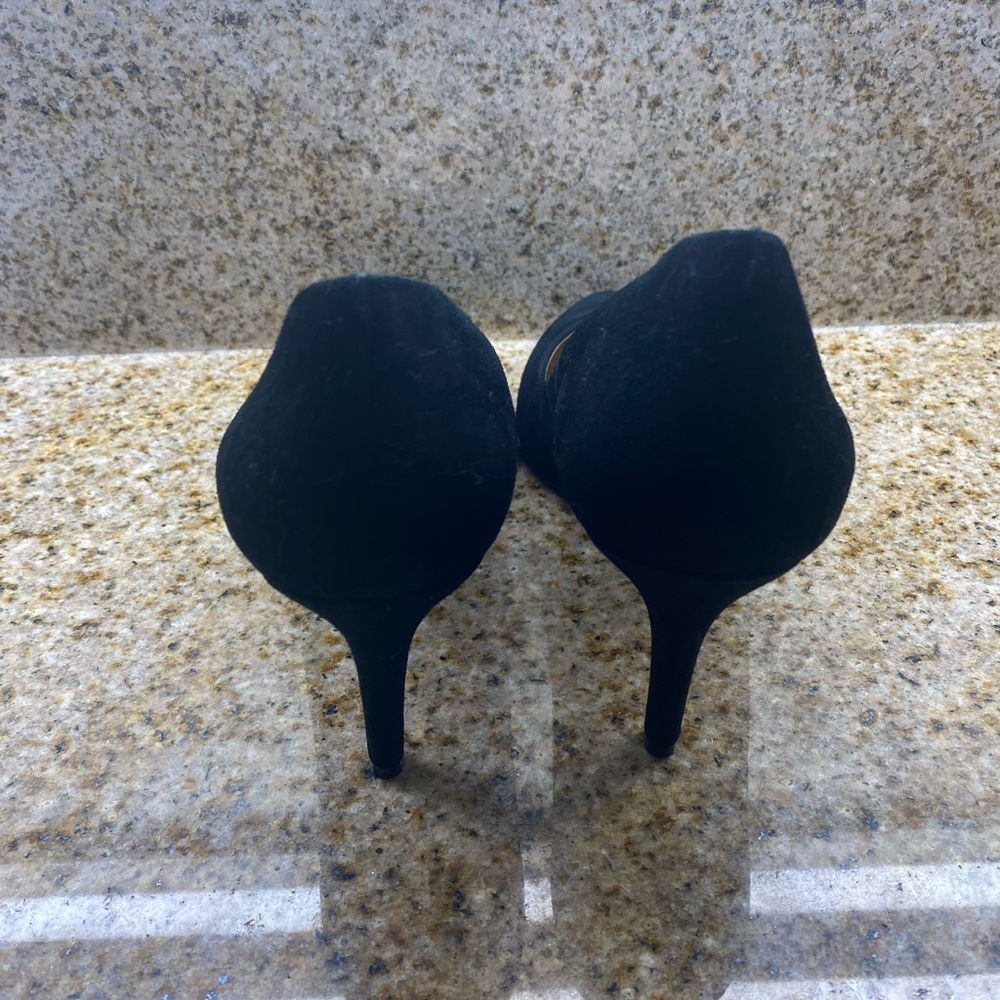 Stilettos - Picture 3 of 5